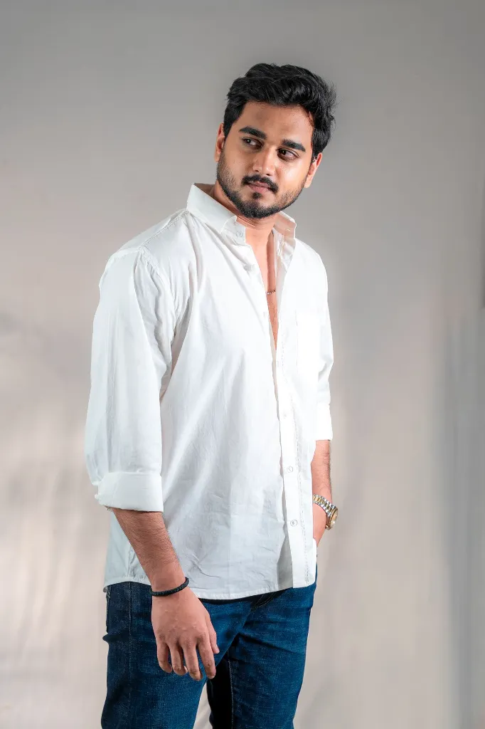 White polpin with Kantha detailing 4.webp